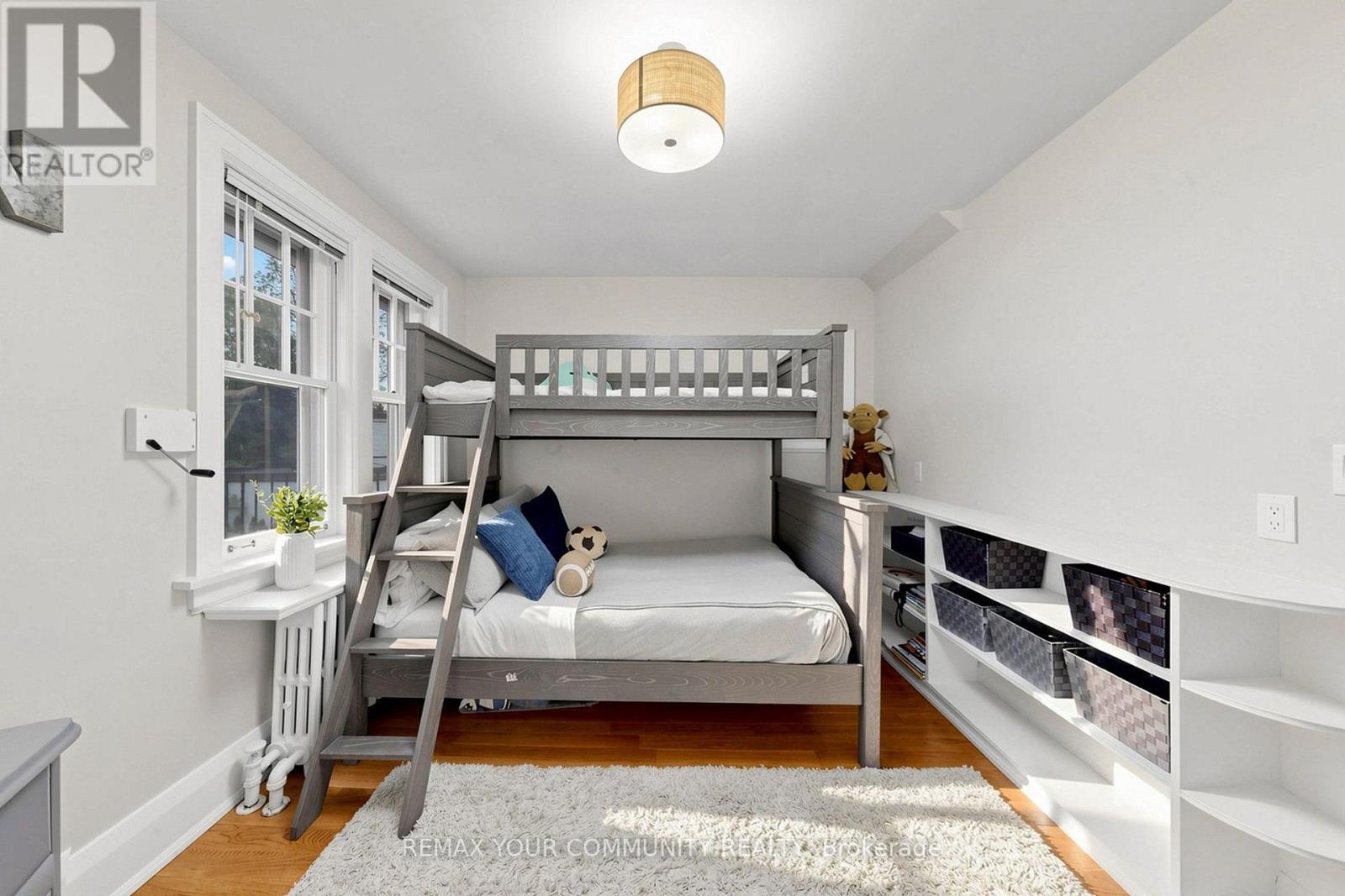 20 Grenadier Heights, Toronto, ON photo 23
