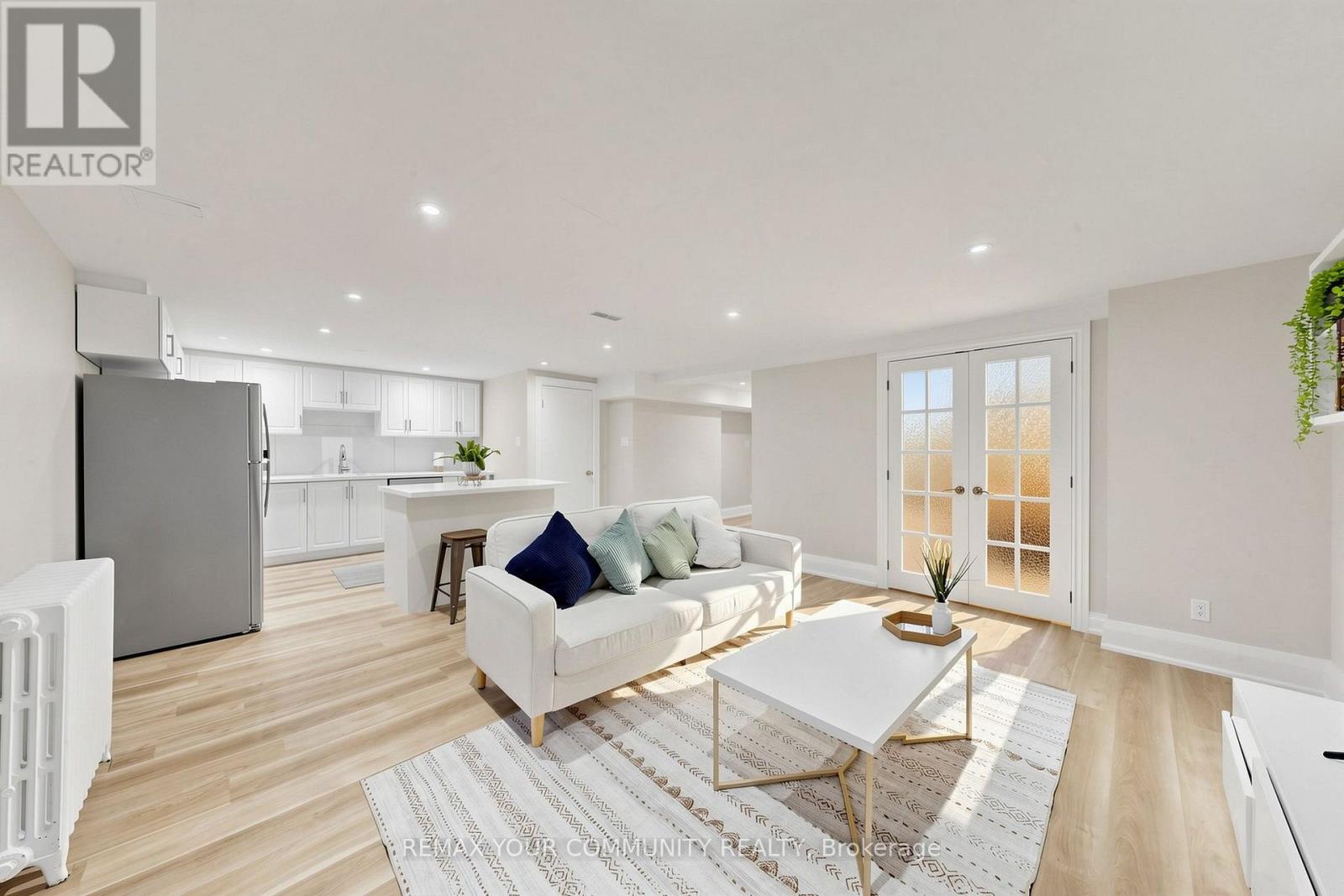 20 Grenadier Heights, Toronto, ON photo 30