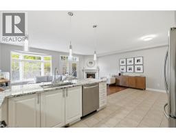 8 Goldenview Court, Waterdown, ON L8B0L2 Photo 10