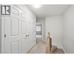 8 Goldenview Court, Waterdown, ON L8B0L2 Photo 19