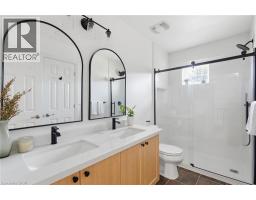 8 Goldenview Court, Waterdown, ON L8B0L2 Photo 30