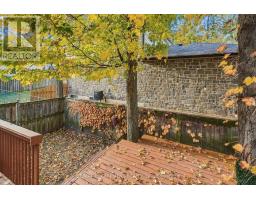 8 Goldenview Court, Hamilton, ON L8B0L2 Photo 34