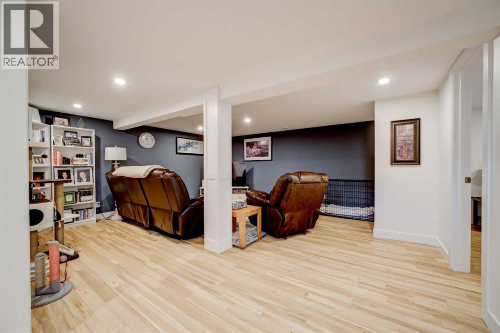 213 17th Street, photo 29 of 50