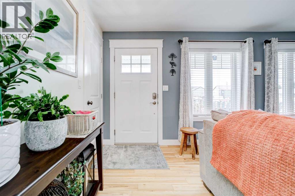 213 17th Street, photo 8 of 50