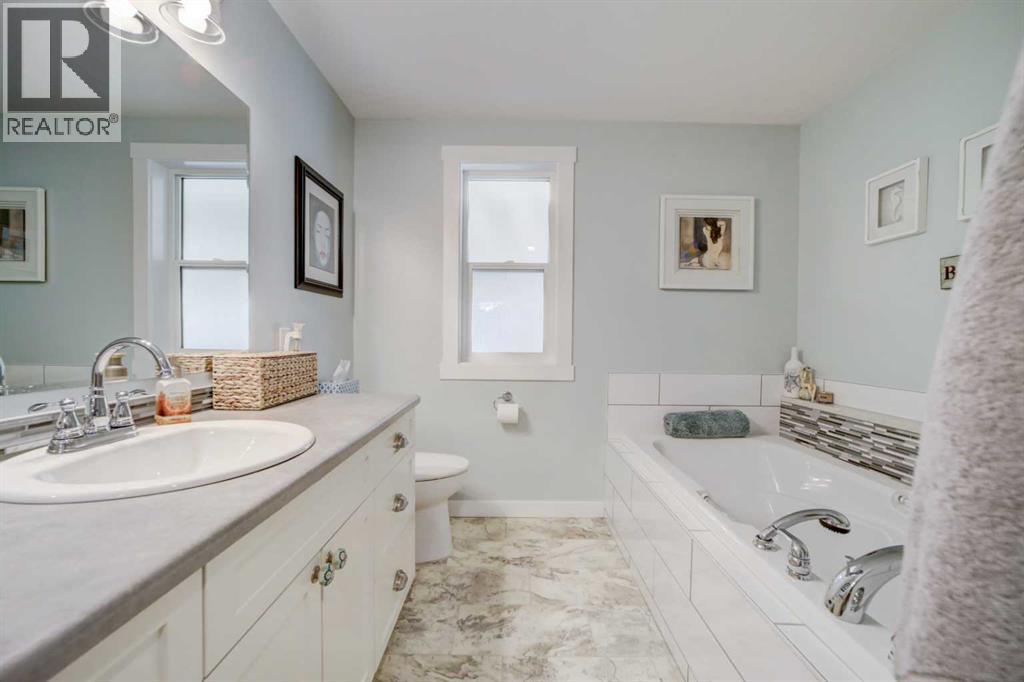 213 17th Street, photo 25 of 50