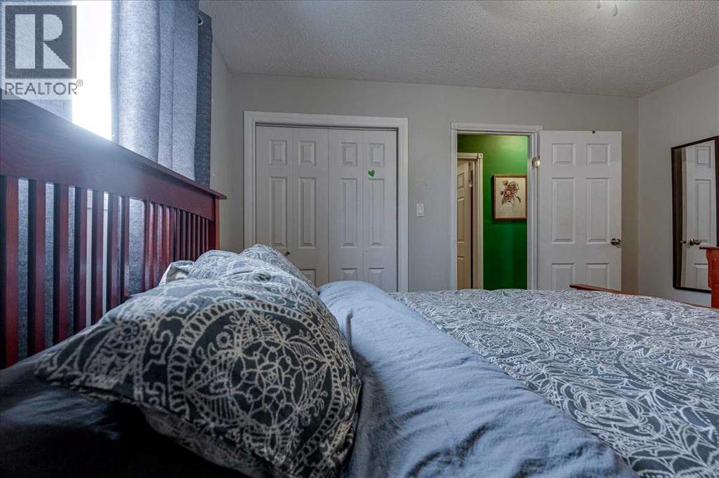 277 Overdown Drive, Red Deer — photo 18