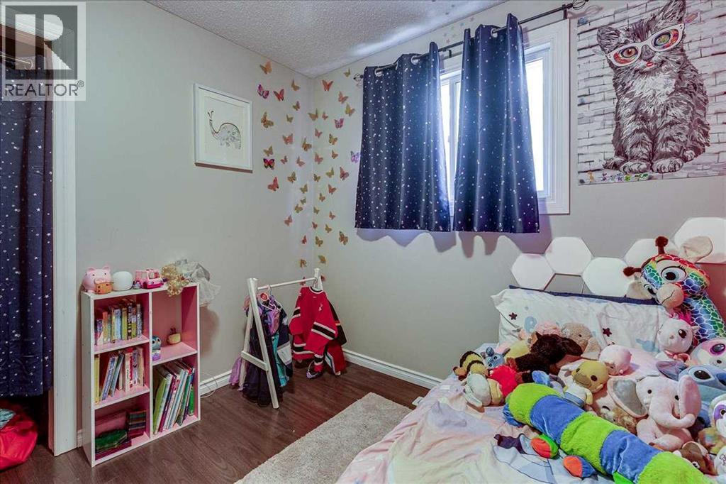 277 Overdown Drive, Red Deer — photo 23