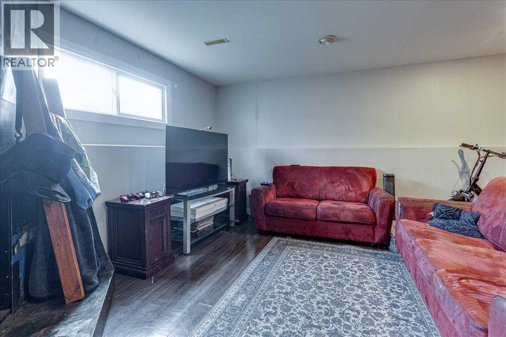 277 Overdown Drive, Red Deer — photo 28