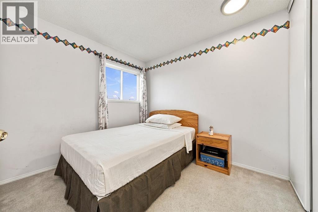 120 Millrise Close SW, Calgary — photo 25