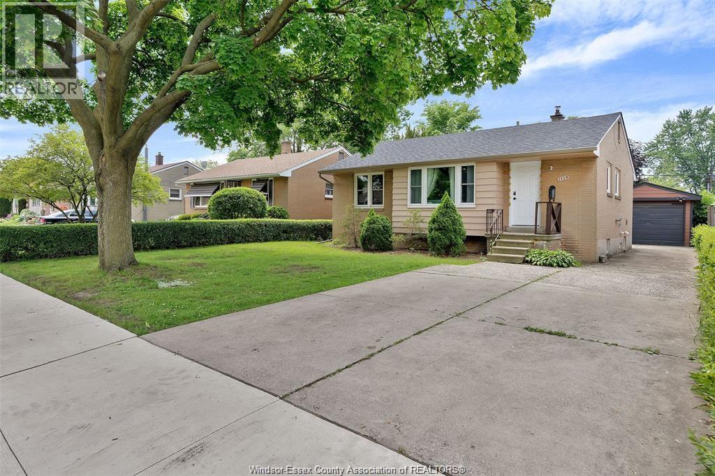 1159 DOT AVENUE, Windsor — photo 3