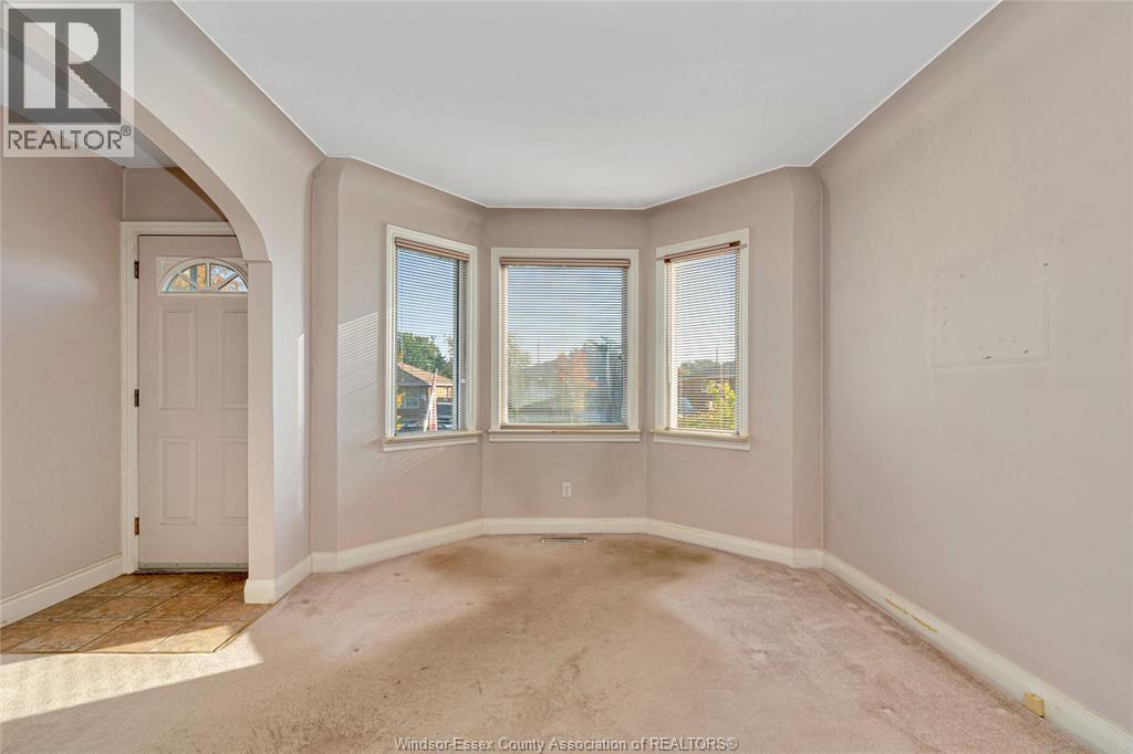 1915 OLIVE ROAD, Windsor — photo 3