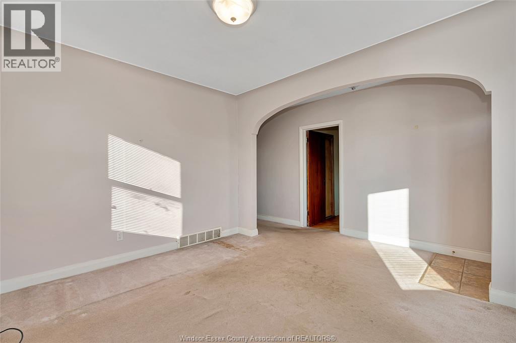 1915 OLIVE ROAD, Windsor — photo 4