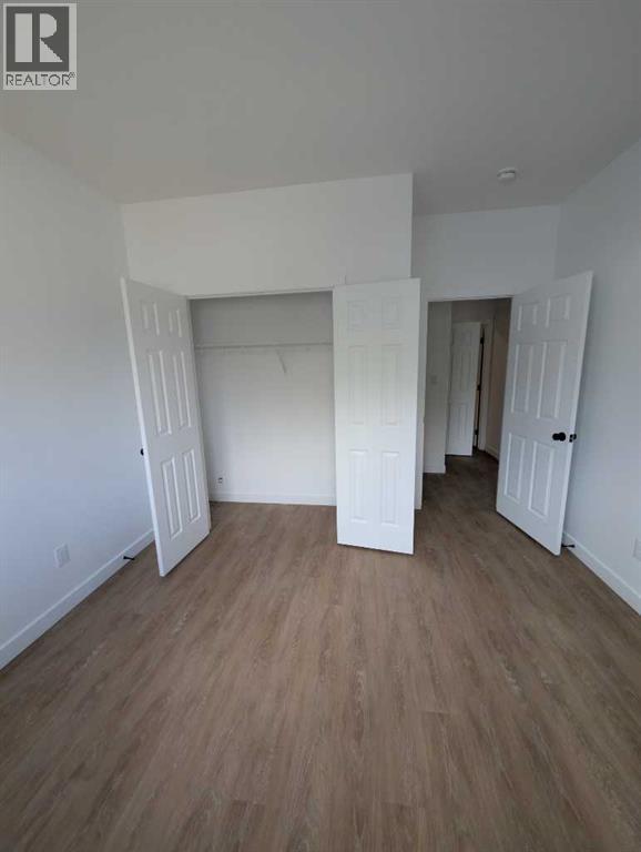 2, 212 1 Avenue E, Brooks — photo 11
