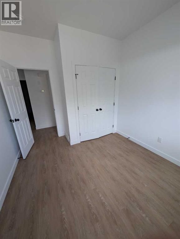 2, 212 1 Avenue E, Brooks — photo 7