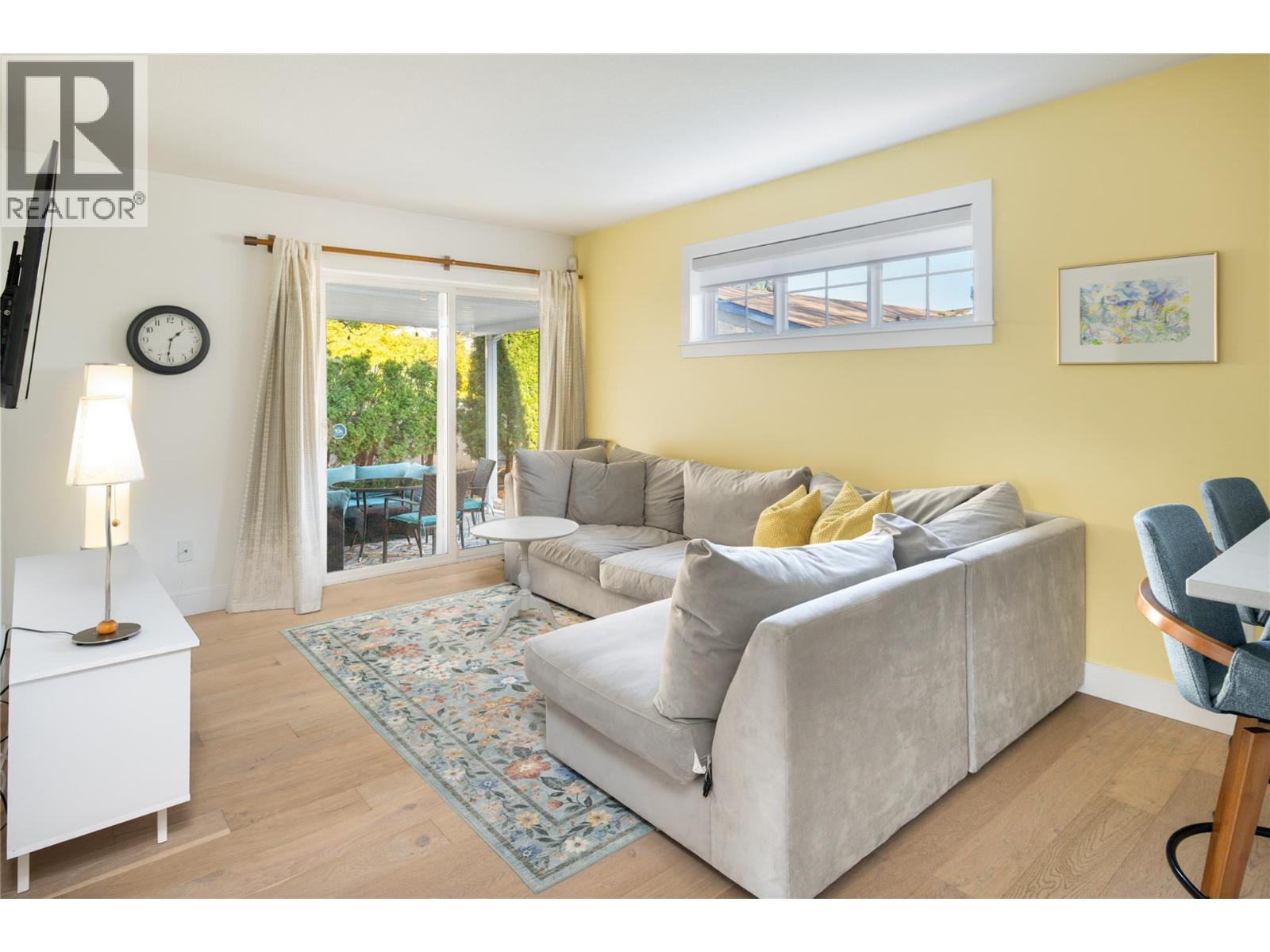 373 665 Cook Road, Kelowna