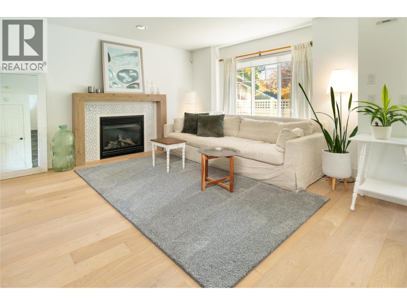 373 665 Cook Road, Kelowna