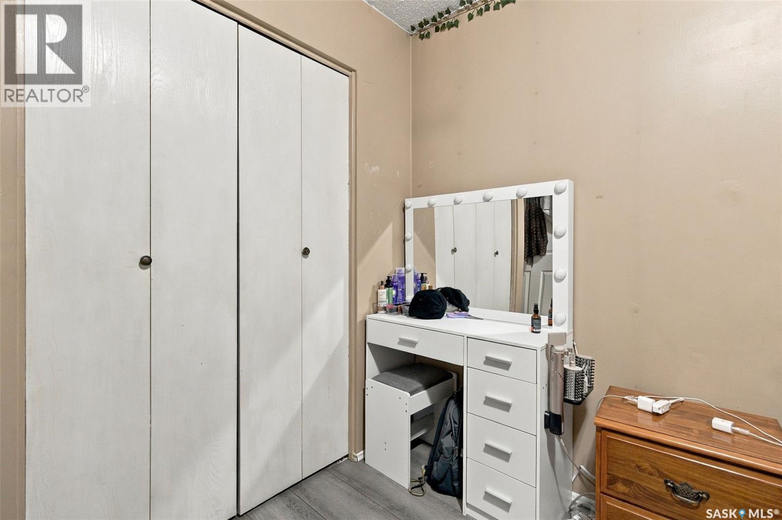 925 Montague STREET, Regina — photo 13