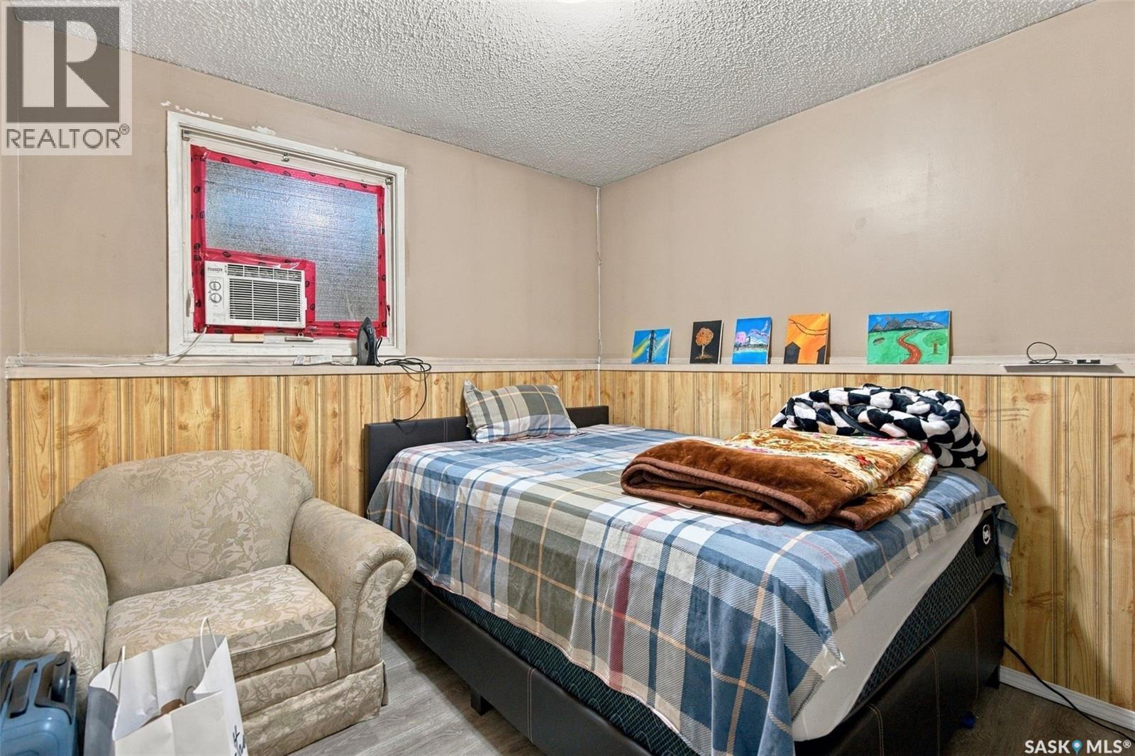 925 Montague STREET, Regina — photo 18