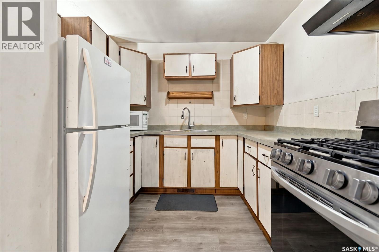 925 Montague STREET, Regina — photo 9