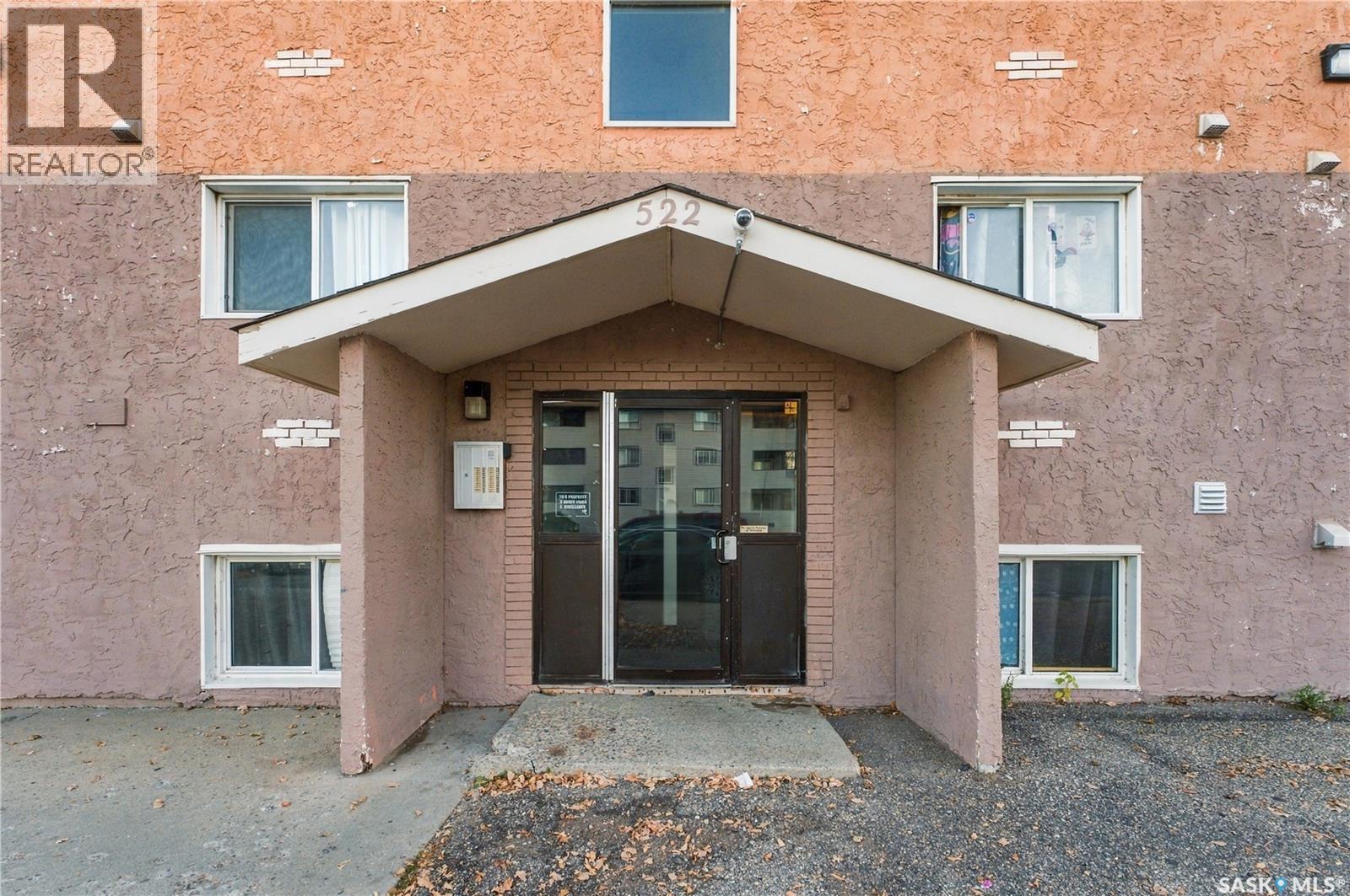 104 522 X AVENUE S, Saskatoon Saskatchewan — photo 2