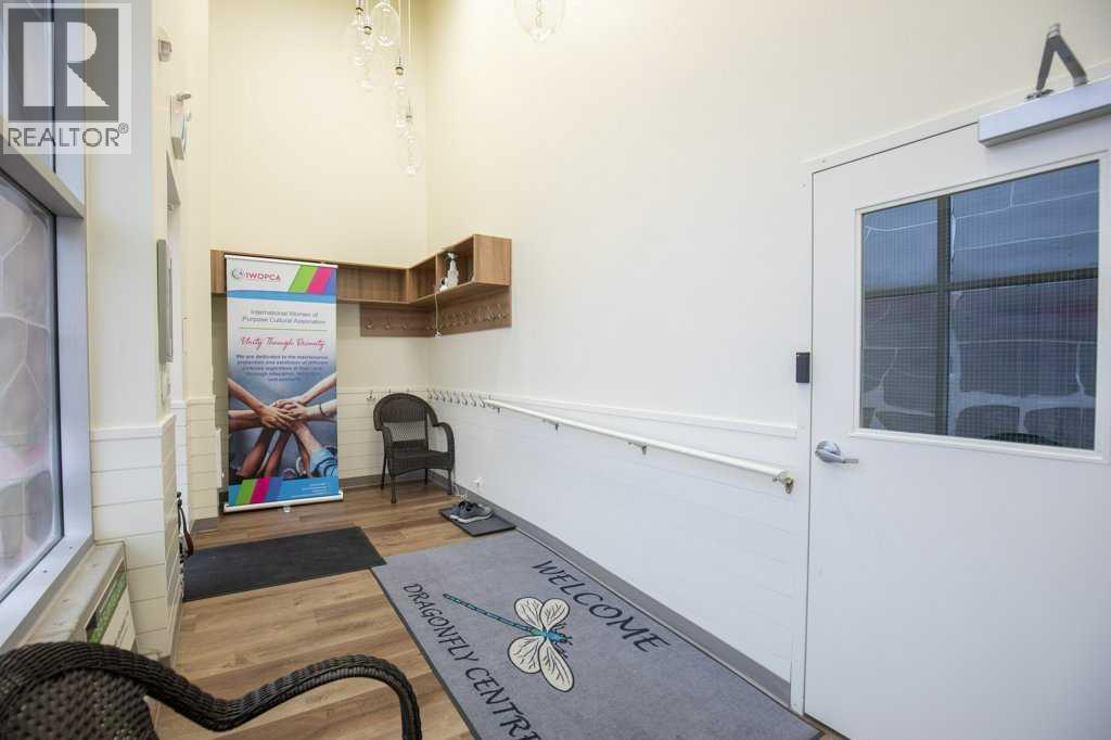 122 B, 5301 43 Street, Red Deer — property photo 20
