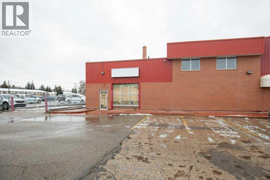 122 B, 5301 43 Street, Red Deer — property photo 21