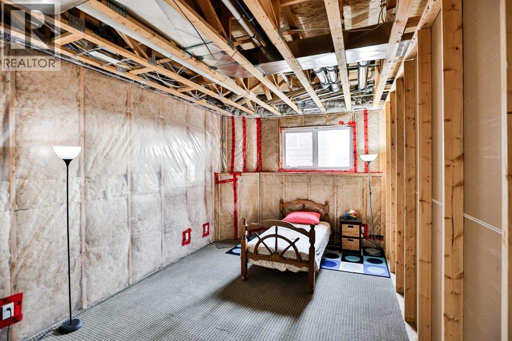 555 Devonia Road W, photo 33 of 49