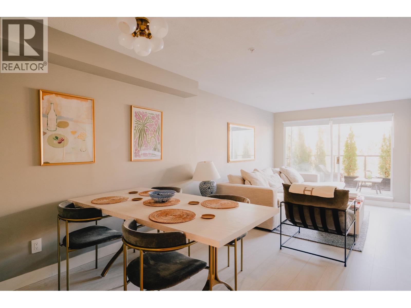 1 2880 W 4th Avenue, Vancouver — photo 5