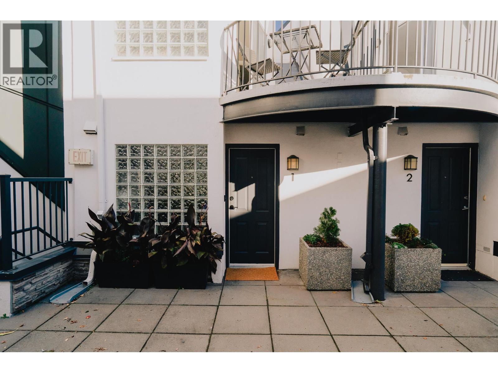 1 2880 W 4th Avenue, Vancouver — photo 30