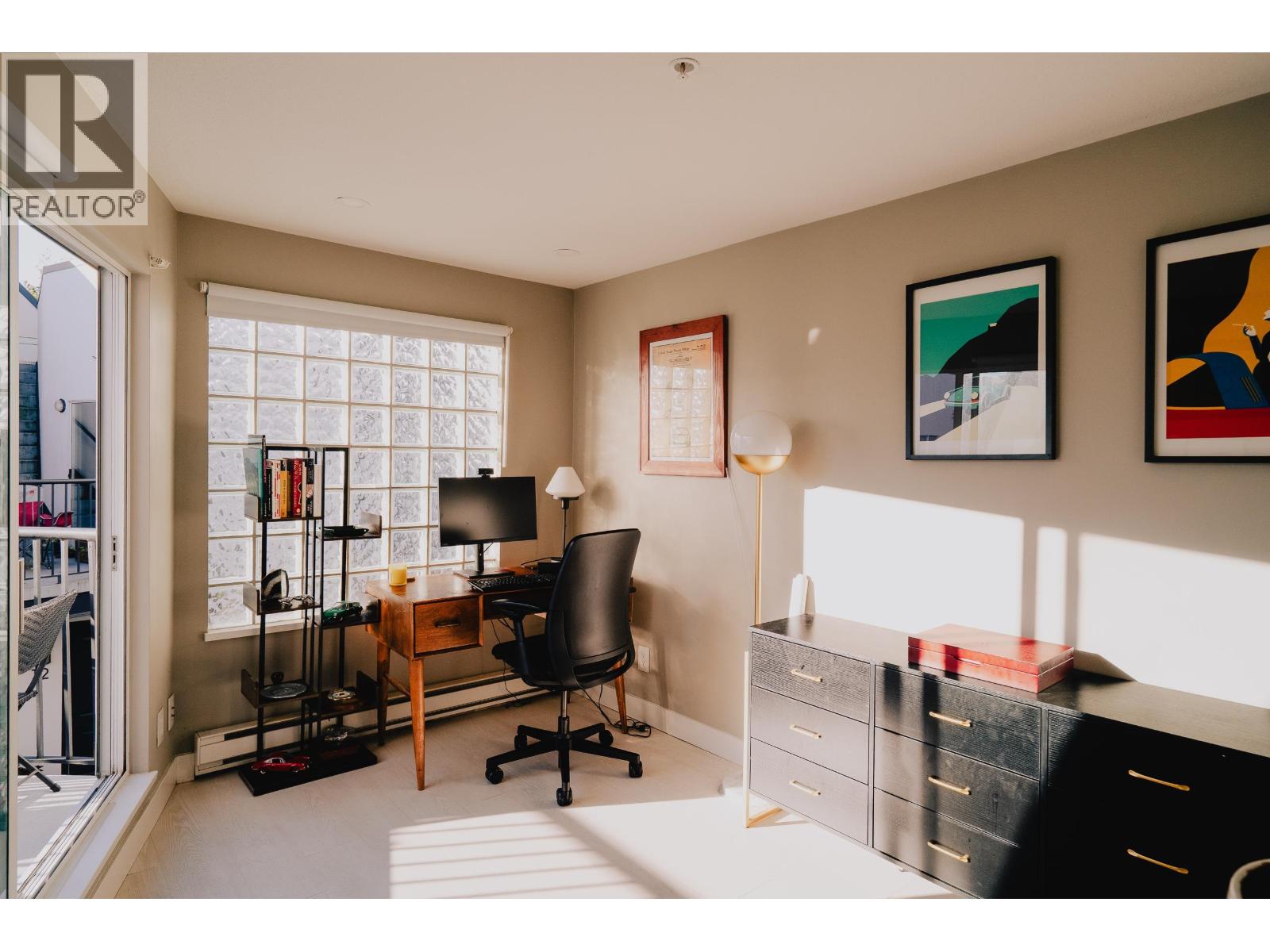 1 2880 W 4th Avenue, Vancouver — photo 22