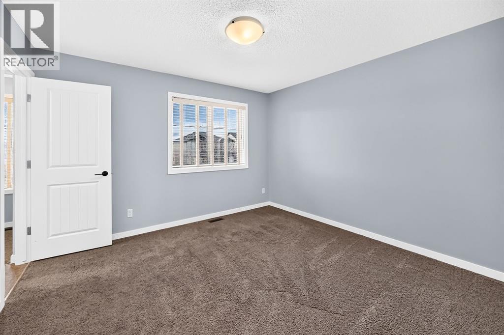 53 Willow Drive, Cochrane — photo 12