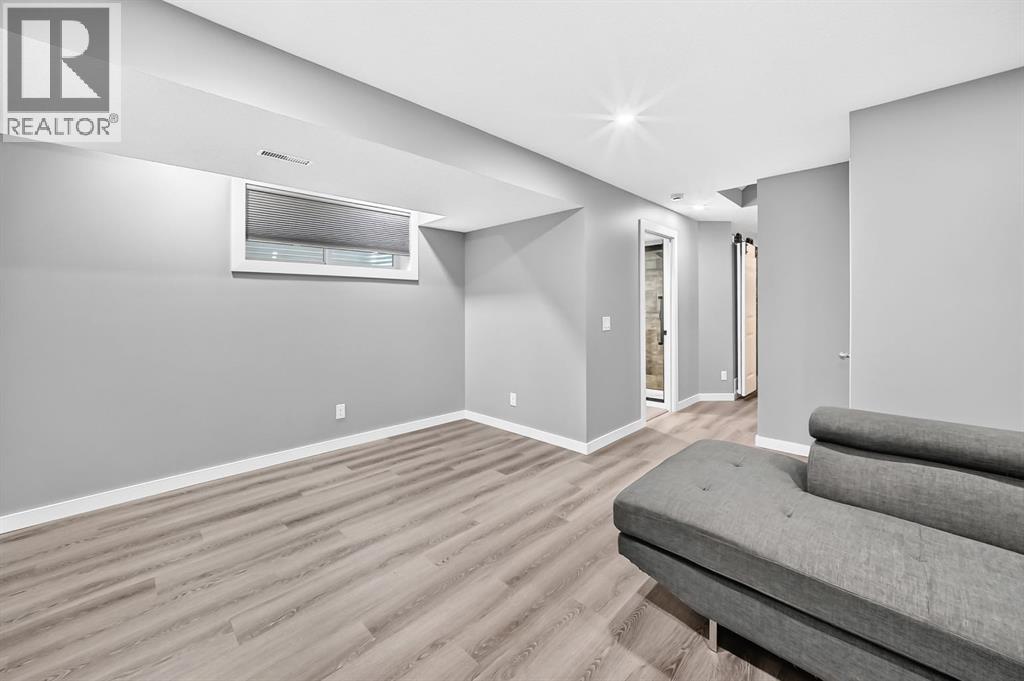53 Willow Drive, Cochrane — photo 21