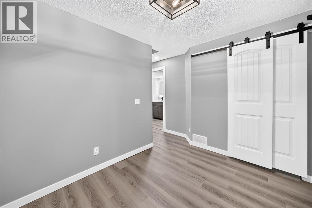 53 Willow Drive, Cochrane — photo 26