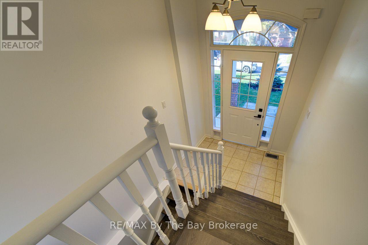 65 Rose Valley Way, Wasaga Beach photo 15