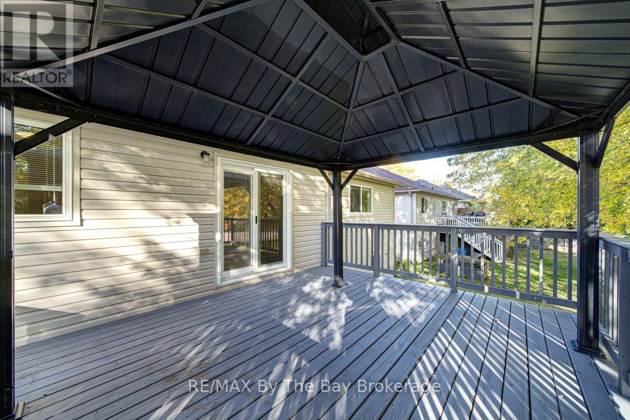 65 Rose Valley Way, Wasaga Beach photo 22