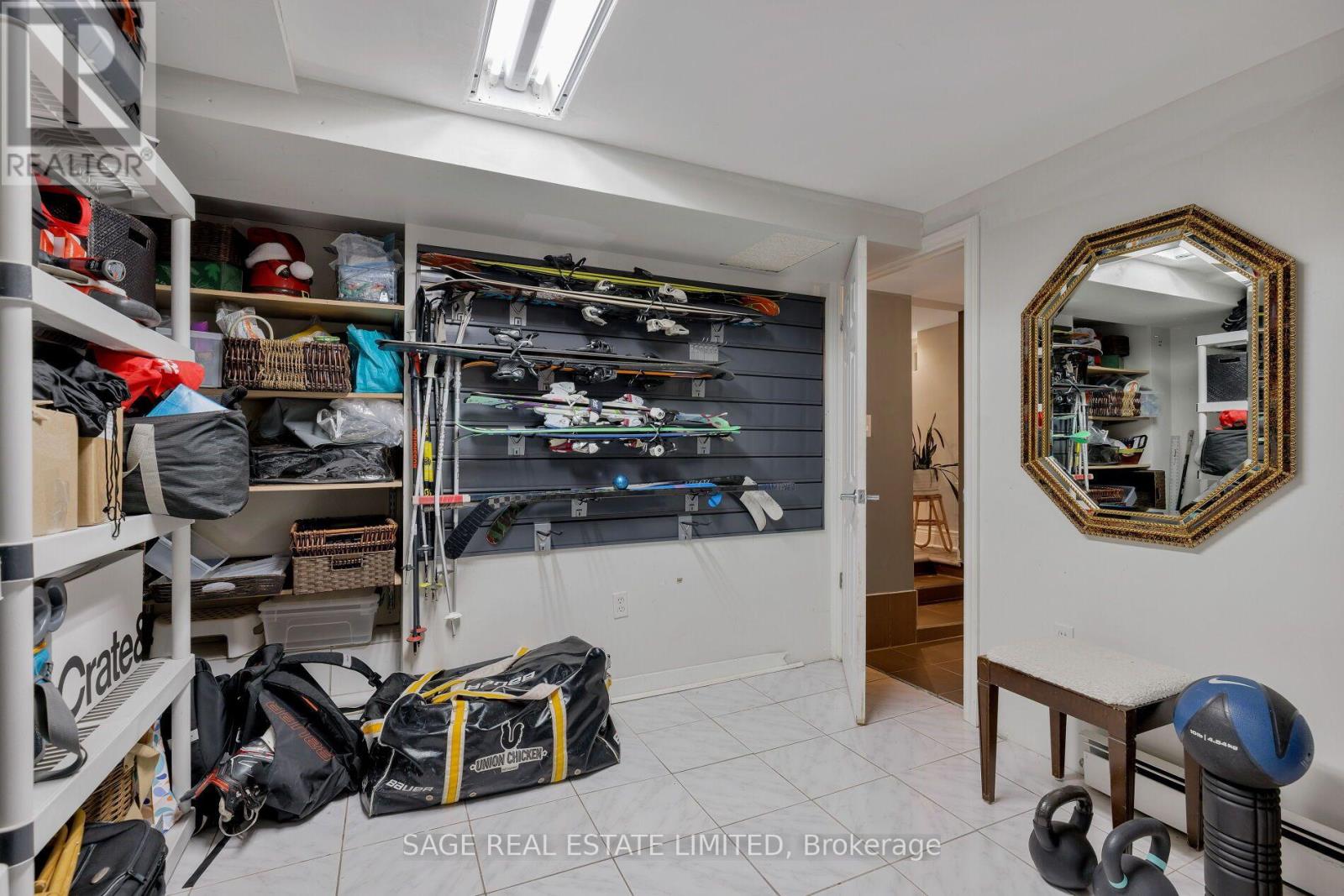 232 Castlefield Avenue, Toronto, ON photo 47