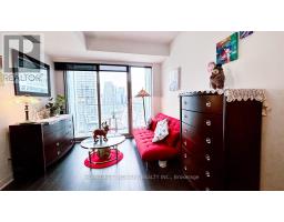 18 - 19 Bathurst Street, Toronto, ON M5V0N2 Photo 13