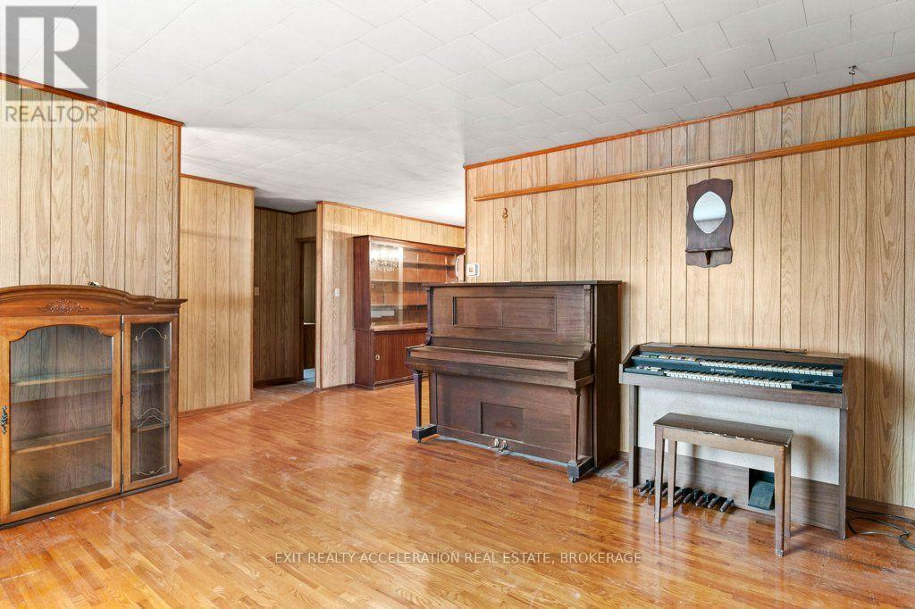 1206 COUNTY RD 1 W, Greater Napanee (Greater Napanee) — photo 11