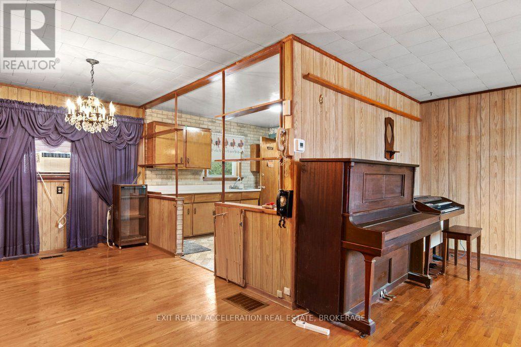 1206 COUNTY RD 1 W, Greater Napanee (Greater Napanee) — photo 8