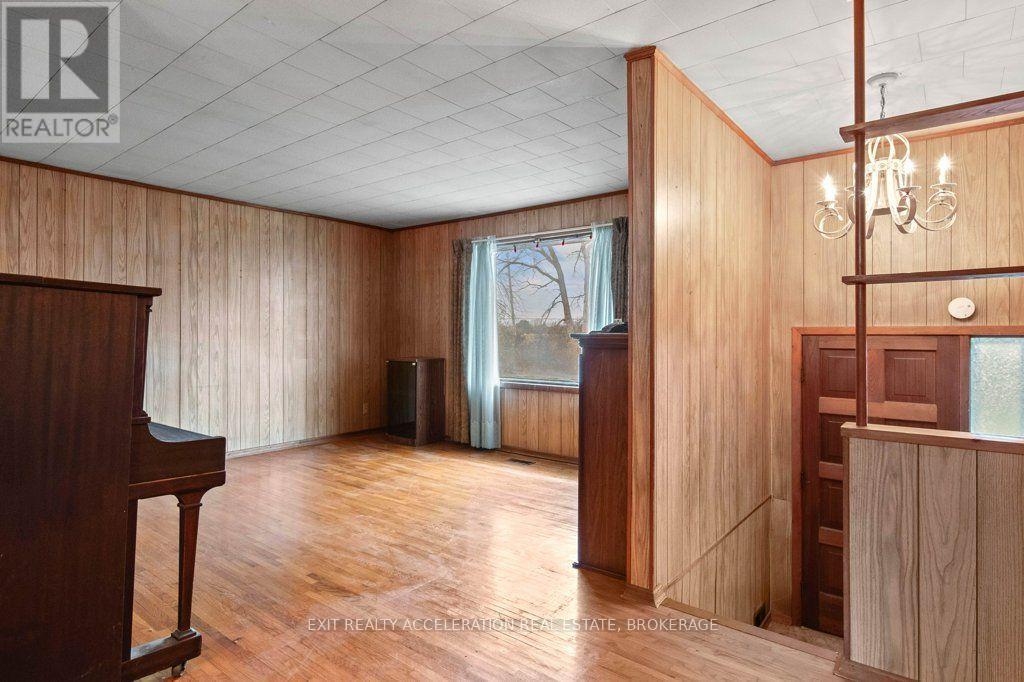 1206 COUNTY RD 1 W, Greater Napanee (Greater Napanee) — photo 9