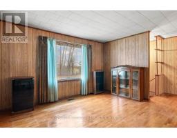 1206 County Rd 1 W, Greater Napanee, ON K7R3L1 Photo 10