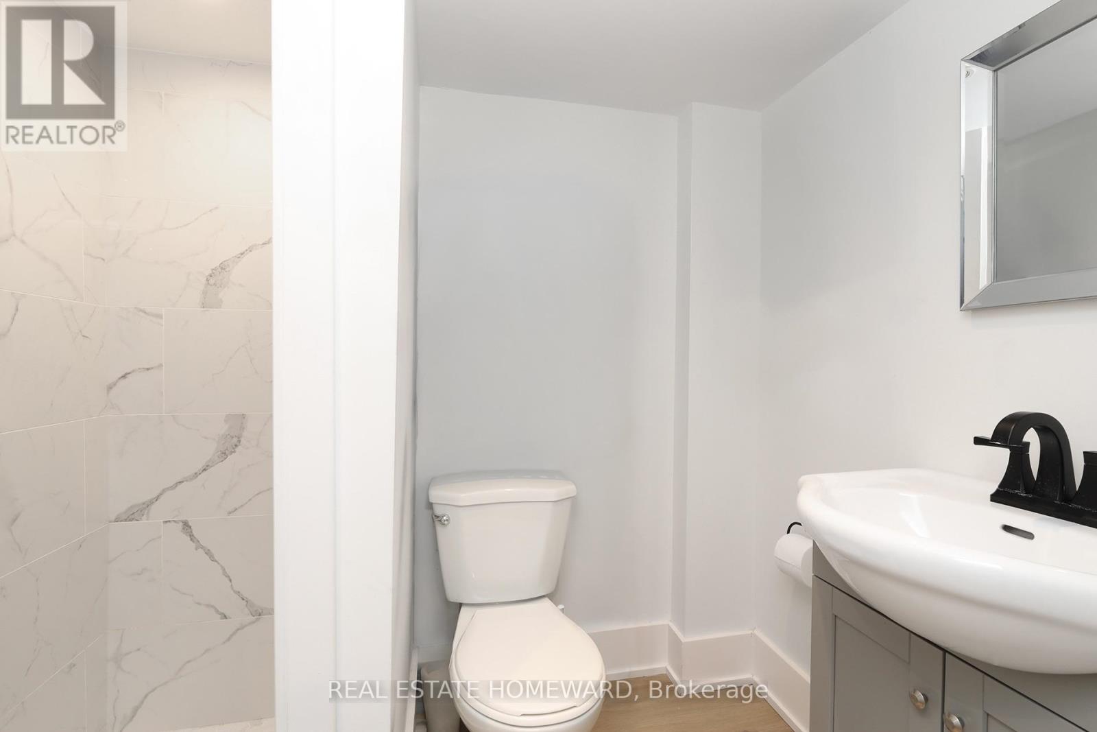 31 WOODROW AVENUE - 34