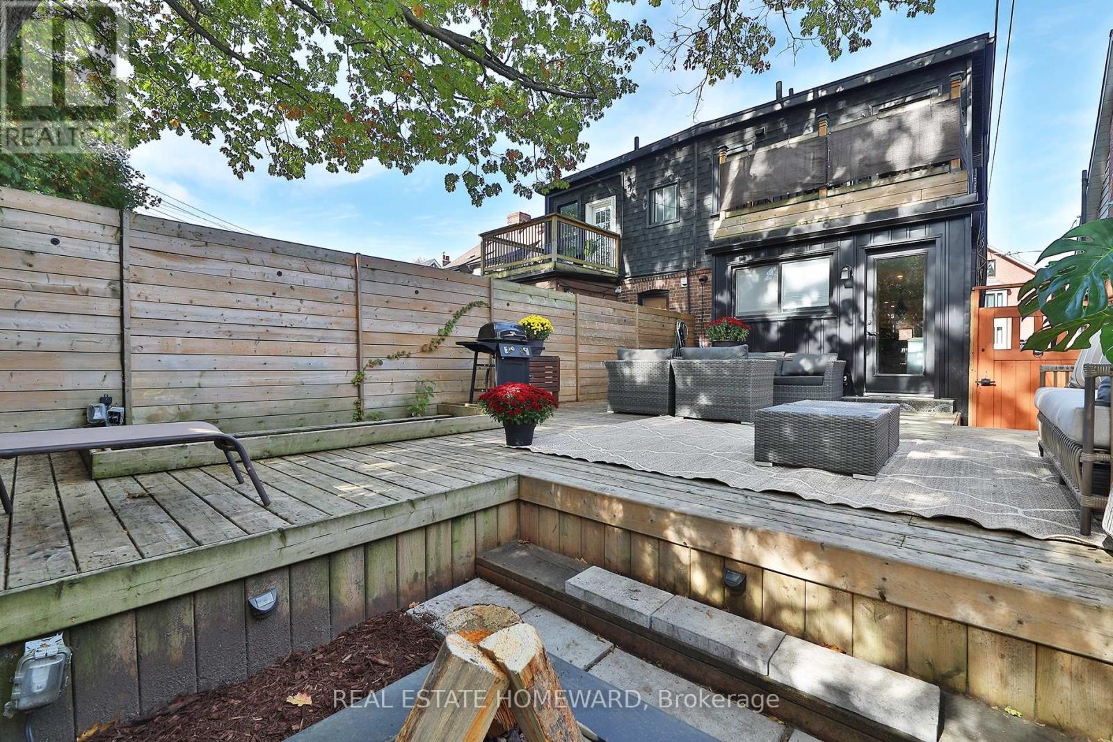 31 WOODROW AVENUE - 45