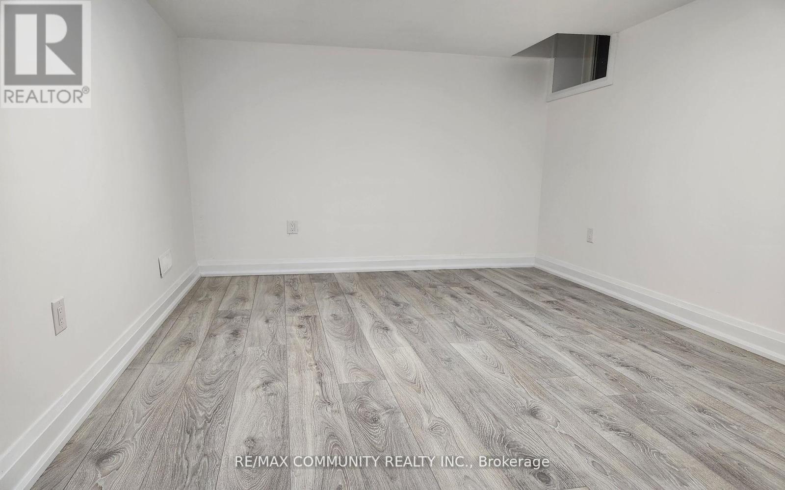 Bsmt- 2 Crows Nest Lane, Clarington, ON photo 5