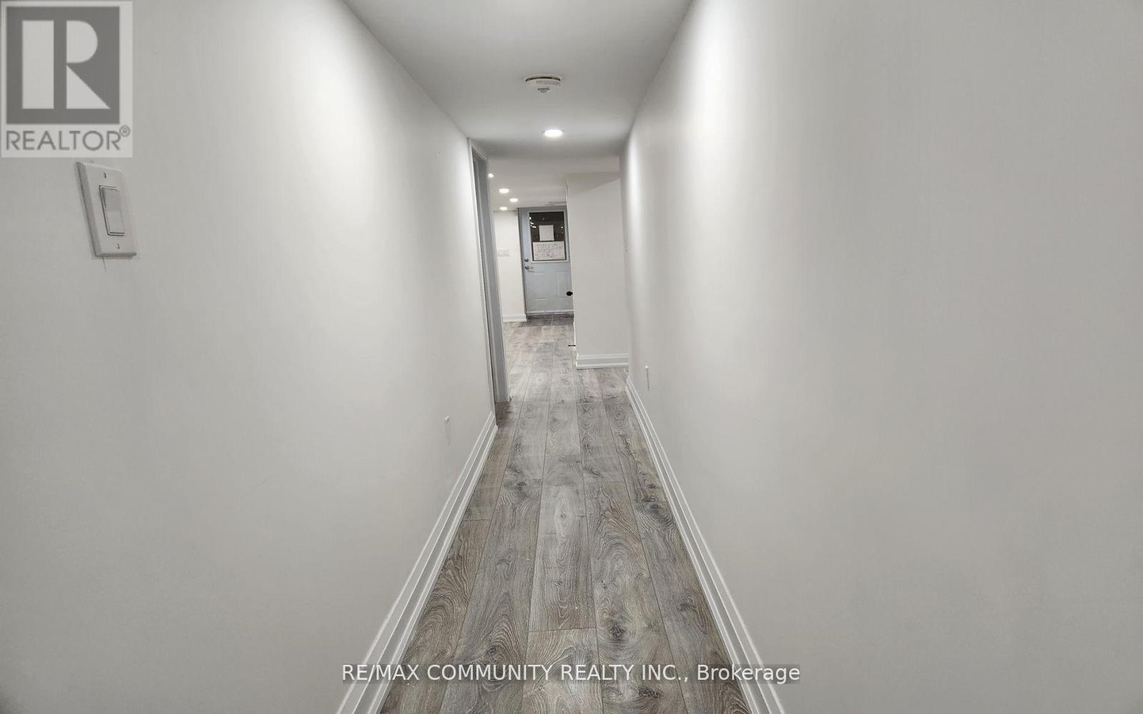 Bsmt- 2 Crows Nest Lane, Clarington, ON photo 8