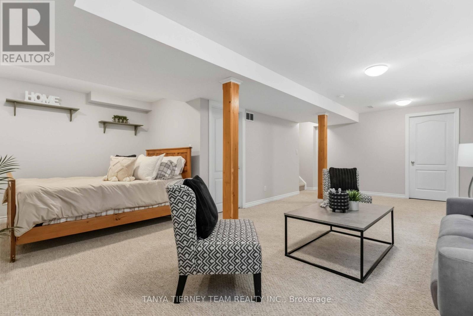 28 Castle Green Drive, Whitby, ON photo 38