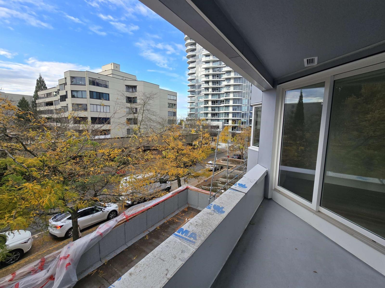 309 15111 Russell Avenue, White Rock — photo 26