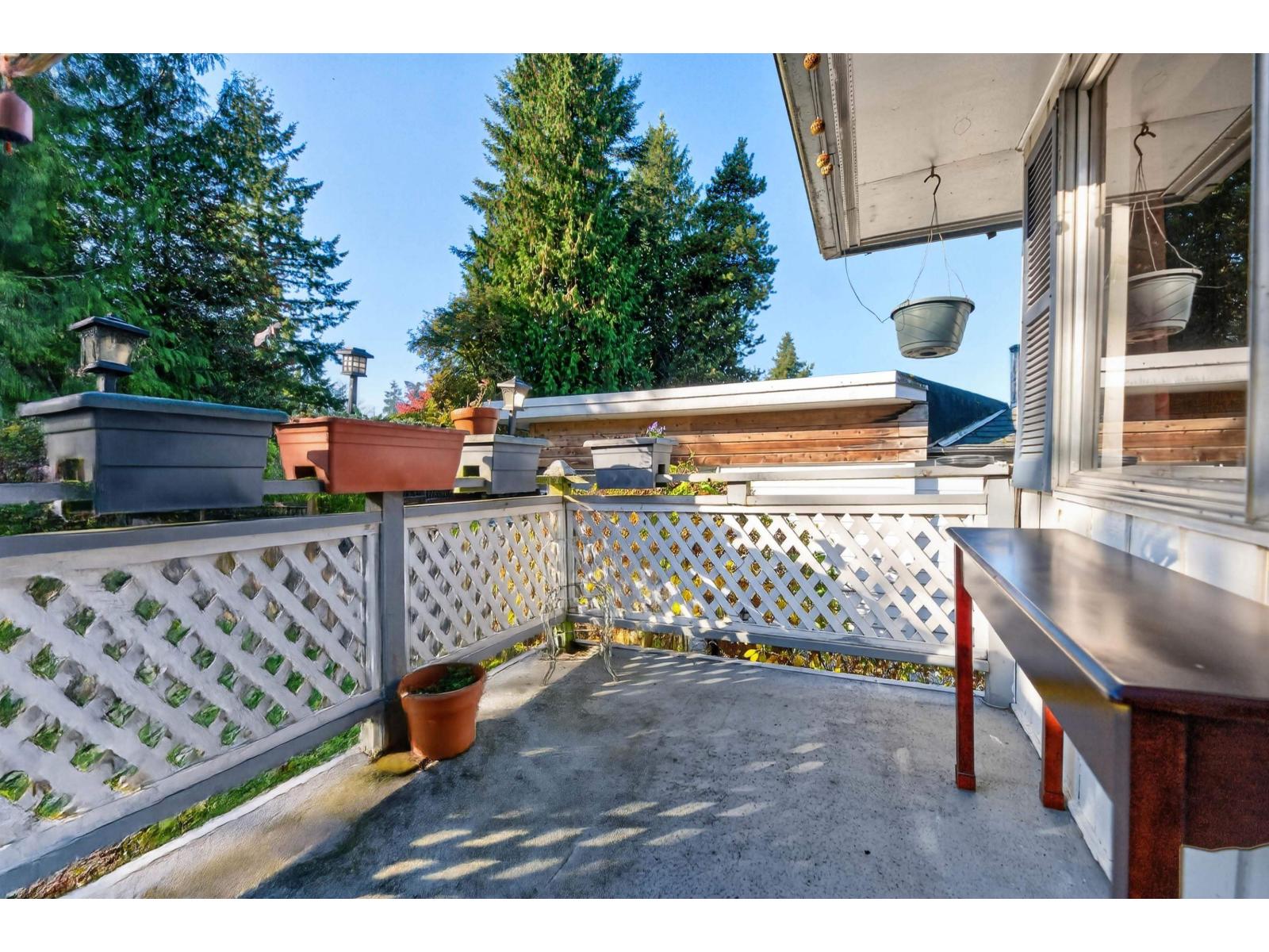 11536 93 Avenue, Delta