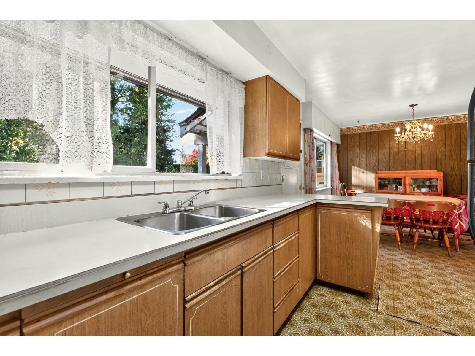 11536 93 Avenue, Delta