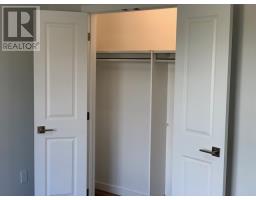 1714 Torbay Road thumbnail 28